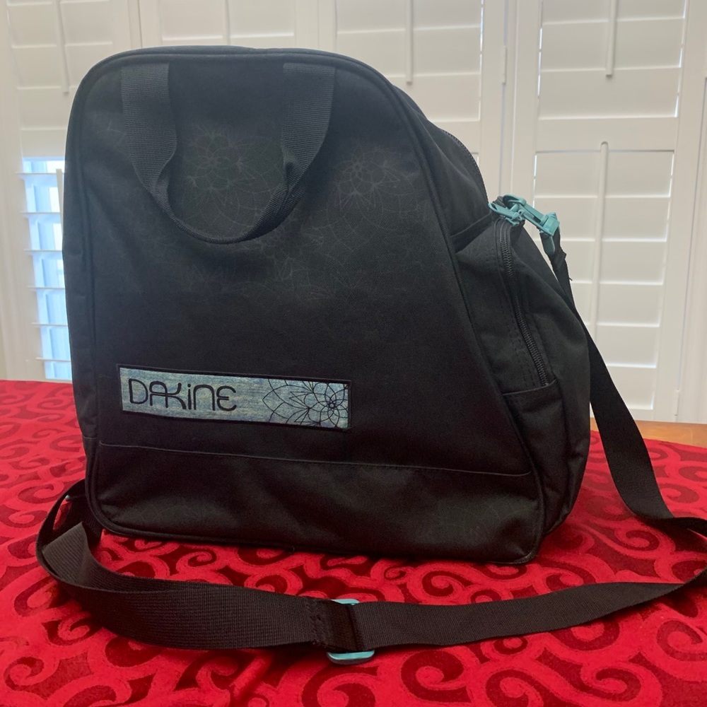 DAKINE  boot bag for skis or snowboarding boots